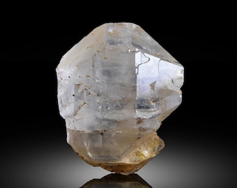 パキスタンのシガール・スカルドゥ産スモーキークォーツ・ハーフ