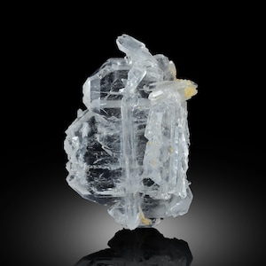Natural Faden Quartz 22g Specimen from Pakistan - Healing Crystals, Raw Quartz Stone, Unique Collectible Mineral