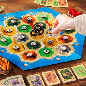 Let’s Settle This – Custom Wood Board for Legendary Game Nights