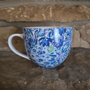 Lilly Pulitzer Mug Tiger Lilly Blue Floral Ceramic with Gold Trim