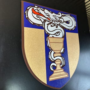 Custom Family Crest, Wooden Coat of Arms Shield Sign, Personalized Heraldic Wall Emblem Made From Your Photo, Handcrafted  Wood Design