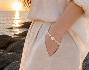 Bracciale regolabile con perle barocche naturali | Gioielli minimalisti mediterranei fatti a mano