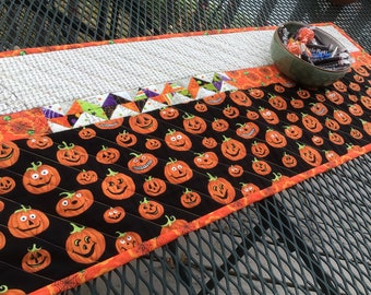 DISCOUNTED Halloween Funny Faces 15x41 quilted table runner