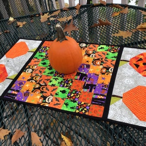 Pumpkin Patch 16x30 quilted Halloween table runner