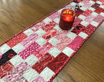 DISCOUNTED Valentine Stepping Stones 12x51 quilted table runner