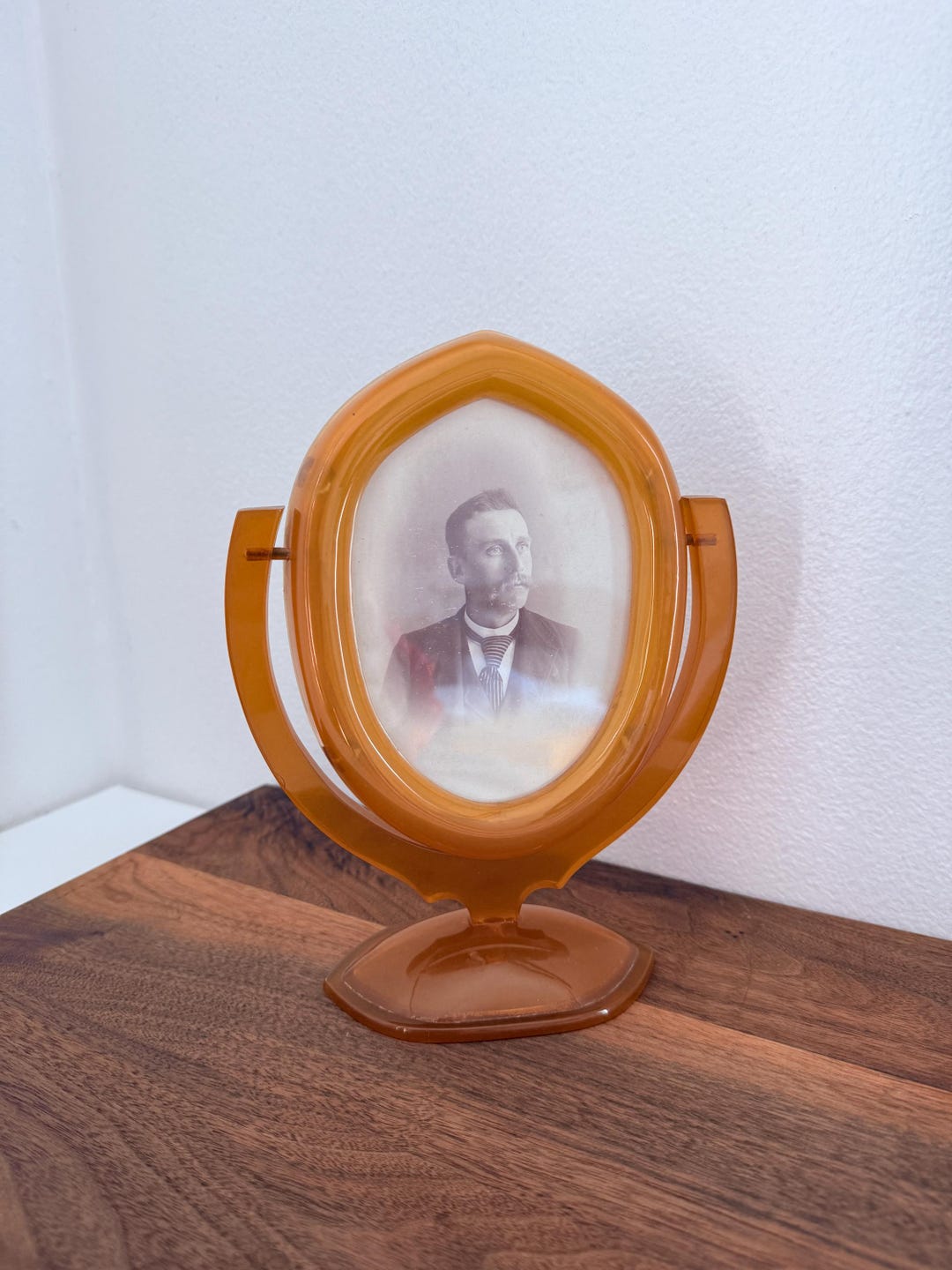 Pyralin Design 1920s Antique Pyralin Labelle Amber Celluloid Vanity Picture Frame ...