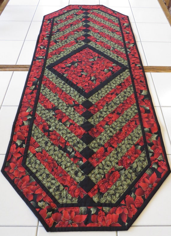 Quilted French Braid Holiday Table Runner Poinsettias Holly Red Green Black Gold
