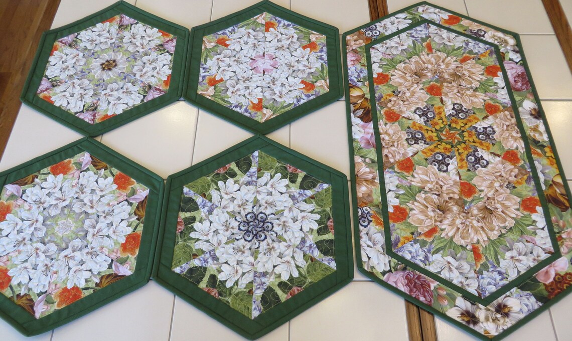 Quilted Table Runner Placemat Set of Four Hexagon Floral Etsy