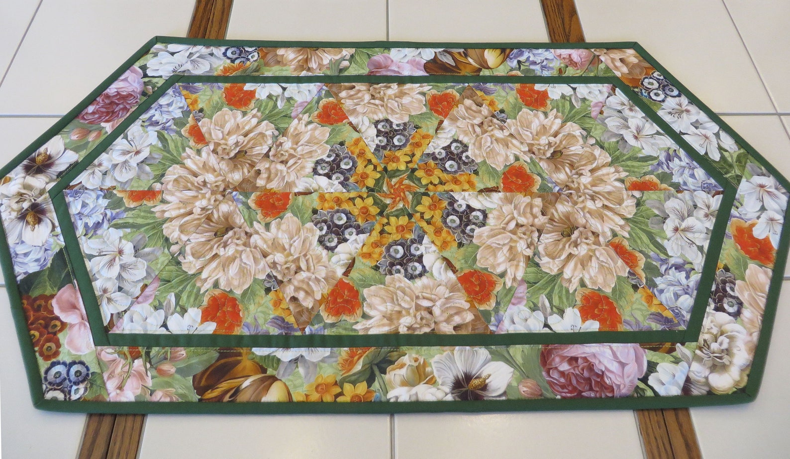 Quilted Table Runner Placemat Set of Four Hexagon Floral Etsy
