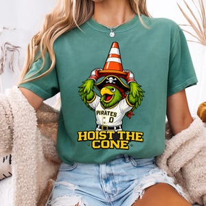 Içar o cone PNG, Meme engraçado de beisebol de Pittsburgh, Humor com mascote papagaio pirata imagem 5