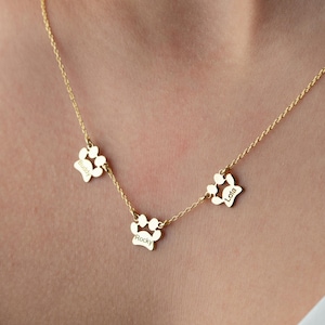 Paw Print Name Necklace Custom Paw Print Necklace Engraved Dog Paw Necklace Pet Name Necklace Dog Mama Gift Tiny Cat Paw Necklace Dog Loss