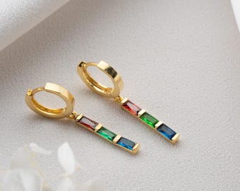 Custom Baguette Birthstone Earrings Baguette Stone Huggie Earrings Silver Family Birthstone Earring with Gemstone Birthstone Hoop Earrings