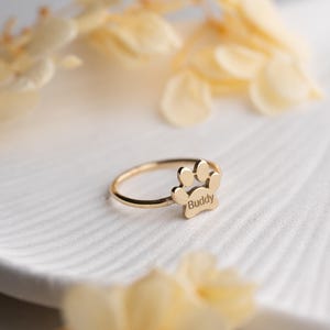 Bague prénom en argent avec empreinte de patte, bagues de patte de chien personnalisées, bague pour chien personnalisée pour femme, bague pour chat, bague pour maman, bague pour animal de compagnie gravée, cadeau commémoratif pour chien