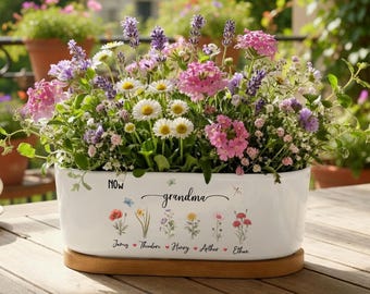 Personalized First Mom Now Grandma Pot, Custom Birth Flower Planter, Grandmas Garden Decor, Mothers Day Birthday Gift For Nana Mimi Gigi