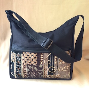 Hobo Shoulder Bag - Medium sized Under Arm Bag -  Crossbody Purse - in Black/Dartmouth color Handmade by MKI Bags