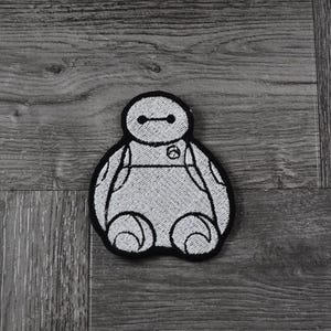 Cute Gift Robot Sitting Super Hero Anime Inspired Iron On Patch Sew Patch Appliqué Iron On Patch DIY Embroidery Patch