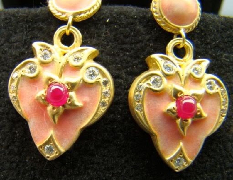 18K Gold Gorgeous peachy/pink Enamel heart earrings with diamonds and rubies image 2