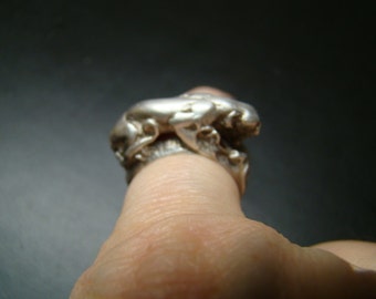 Sterling Silver Panther ring with diamond eyes