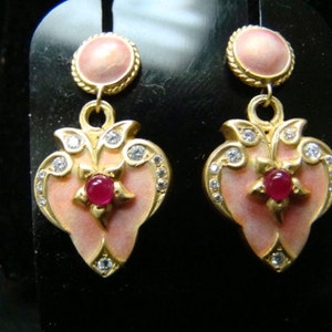 18K Gold Gorgeous peachy/pink Enamel heart earrings with diamonds and rubies image 1