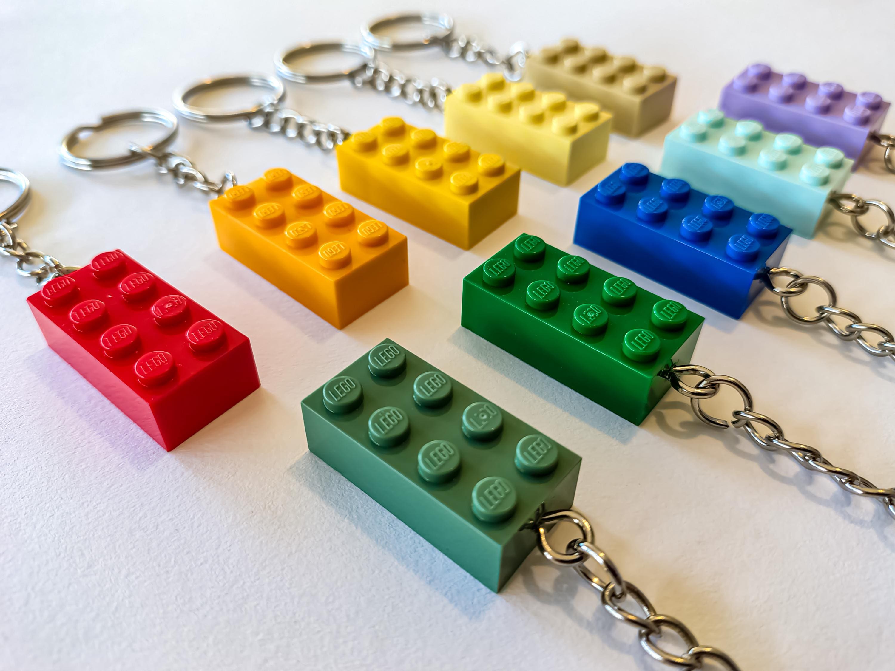 小物 Isecai Toy-Brick Wallet Chain Colorful Keychain | Lego | Handmade | Accessory | Gift | Colourful | Brick