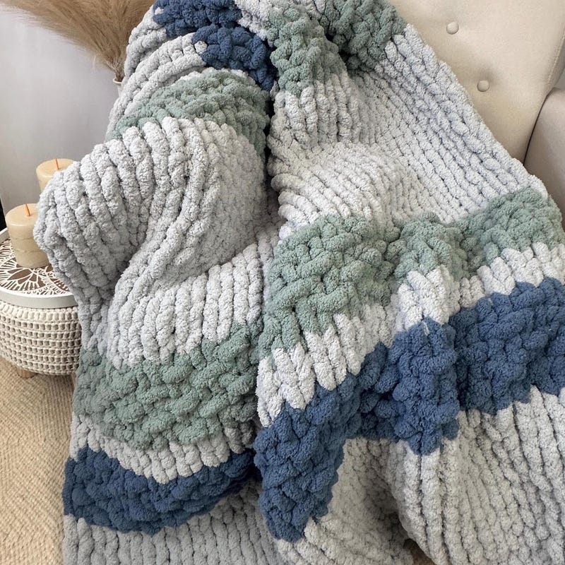 Soft Weighted Blanket, Chunky Knit Blanket, Cotton Throw Blanket main image 0