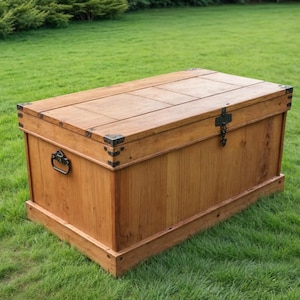 DIY Wooden Storage Trunk Plans: Rustic Antique Style Chest (Digital Download)
