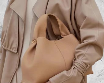 Luxury lightweight leather handbag,French dumplings, Women's shoulder bags