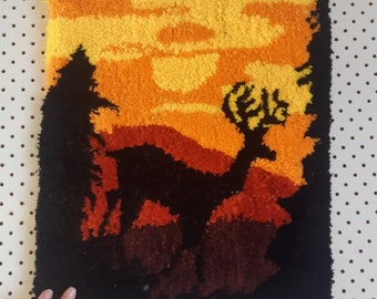 Retro 70s wall hanging. Sunset deer tapestry. Made with rug tufting gun. Tufted yarn art.