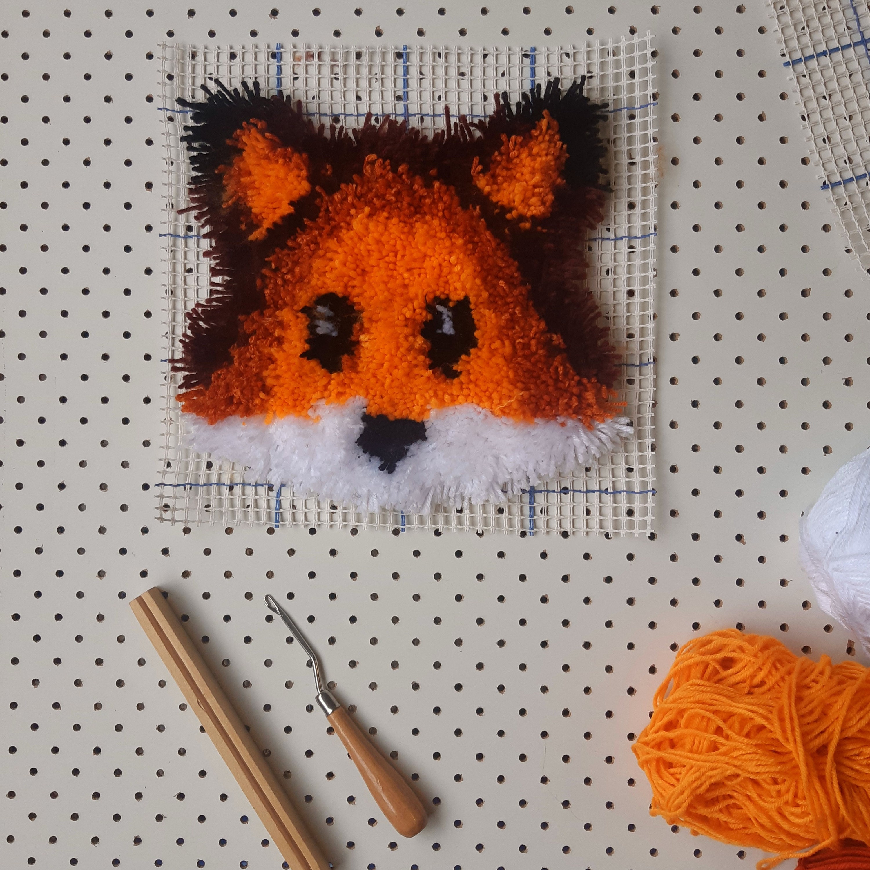 Fox Latch Hook Kit. Rug hooking starter kit. Canvas tool Etsy