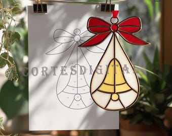 ステンドグラス　クリスマスベル　　　※現品限り クリスマスベルのティアドロップ型ステンドグラス模様 - Etsy 日本