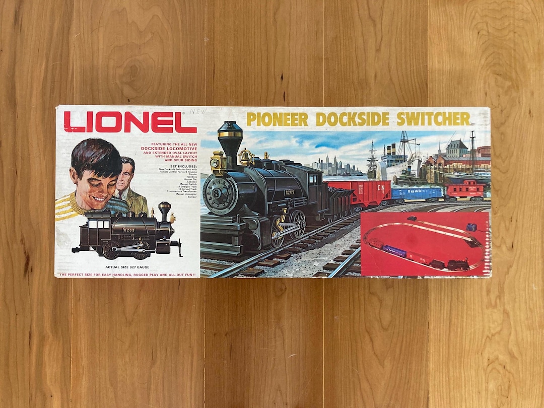 Lionel Pioneer Dockside Switcher Train Set Etsy