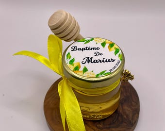 Lemon Theme - Honey Pot - Wedding/Baptism Guest Gifts. Personalized pots with its honey spoon and golden bee pendant.