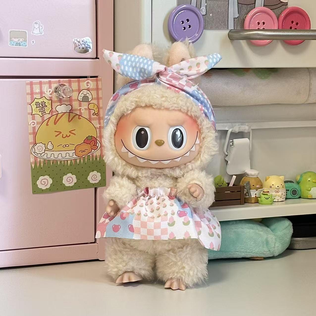 Handmake 17 cm Labubu cute short dress set with floral pattern, floral headband.