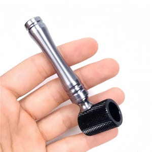 Mini outdoor aluminum alloy smoking pipe, portable metal smoking pipe, customizable with name engraving