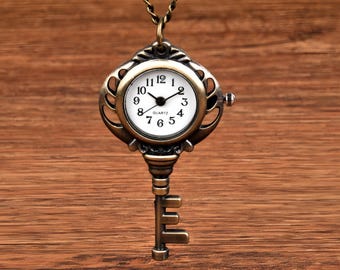 Vintage Bronze Key Pendant Watch - Steampunk Necklace Quartz Watch - Antique Skull Key with Clock Pendant