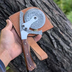 Handgefertigter Damaszener Stahlrad Pizzaschneider / Sharp Rocker Hobel, einzigartiges Küchenwerkzeug im Wikingerstil, Geschenk für Vater und Sohn Geburtstagsgeschenk für ihn