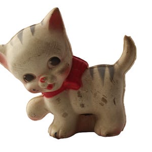 Vintage rubber kitten squeaky toy