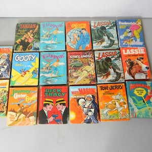 Lot of 18 vintage Whitman A little book hardcover books tv shows