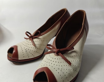 Pair Vintage woman's leather peep toe high heel shoes