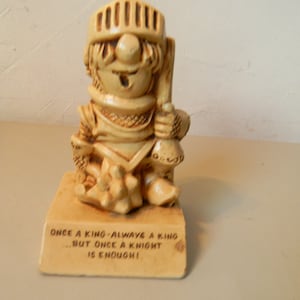 Vintage comical Paula figure 1968 Knight