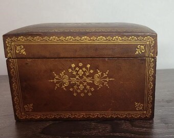 Antique leather covered wooden Cigarette box with gold gilt