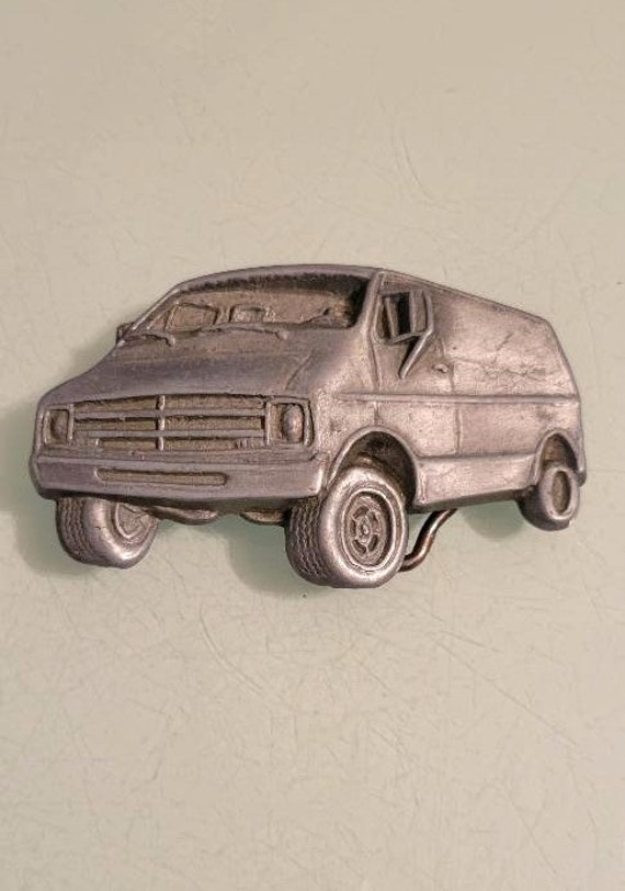 Vintage metal Van belt buckle Gem