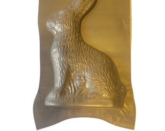 Vintage large tin Easter Rabbit chocolate mold
