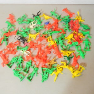 Large vintage lot plastic playset western toy figures A