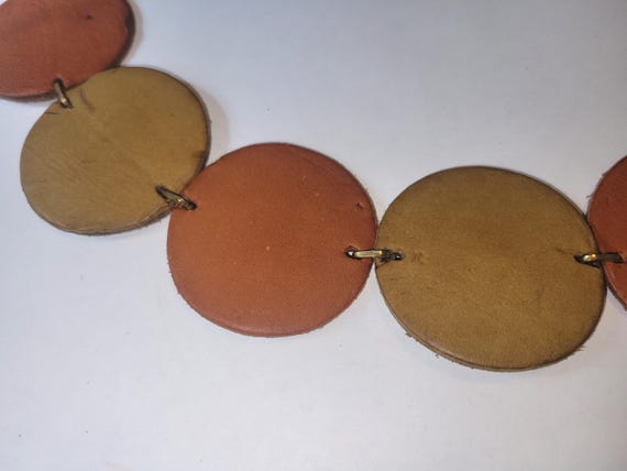 Vintage MOD Retro Hippie Leather Circle Belt - Etsy display picture 3
