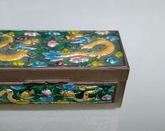 Vintage Chinese enamel stamp box with dragons