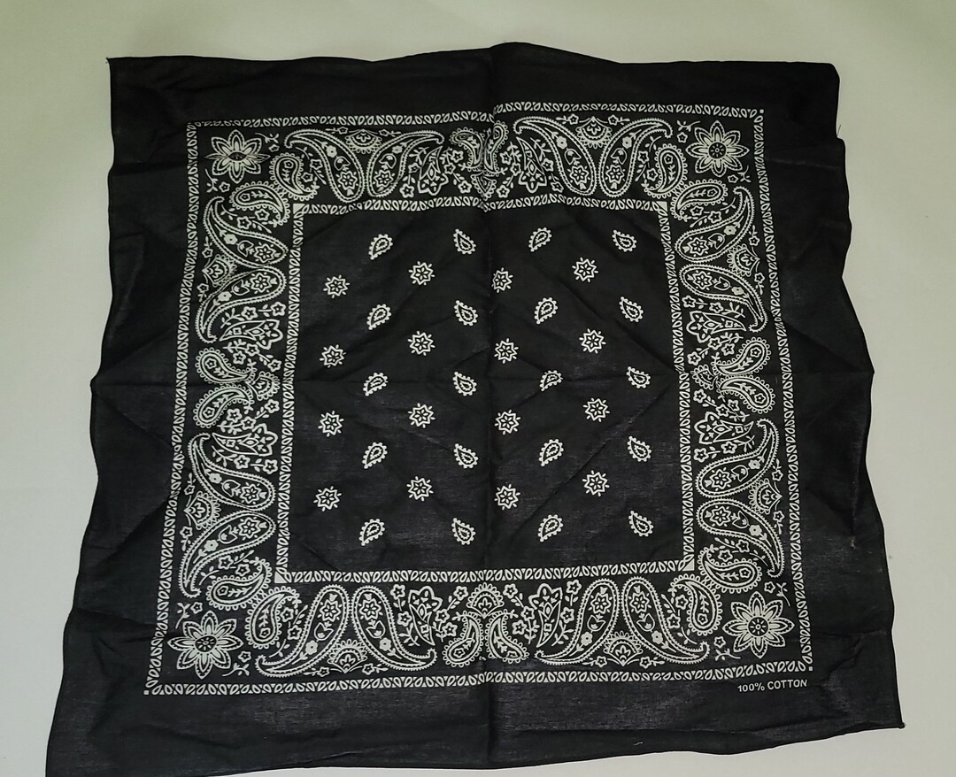 小物 60's Vintage bandanna iron cross pattern 60's Vintage bandanna with an iron cross pattern.