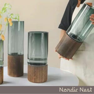 Minimalistische Glasvase mit abnehmbarem Holzfuß - Hydroponischer Pflanzenhalter & Tischblumenvase für ein modernes Wohndekor