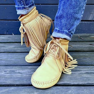 handmade moccasins | indigenous maker | fringe moccassins | fringe boot | hi-top moccasins | moccasin boots | tan | size 8