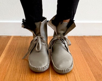 handmade moccasins | indigenous maker | moccasins | hi-top moccasins | moccasin boots | ash leather | custom leather shoes | barefoot shoes